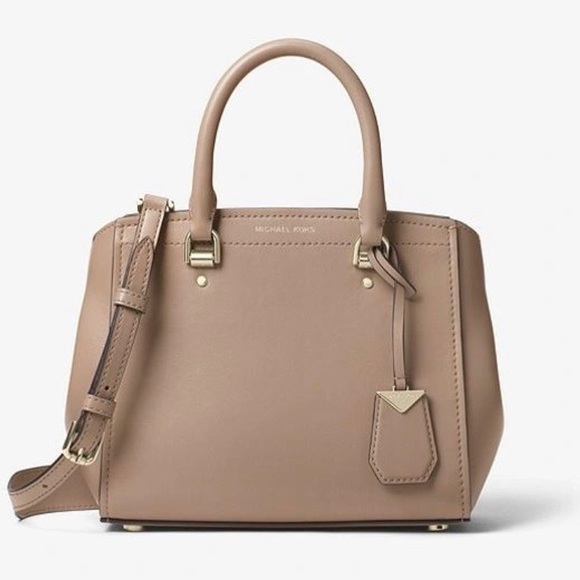 Michael Kors Handbags - MICHAEL KORS BENNING MEDIUM LEATHER SATCHEL